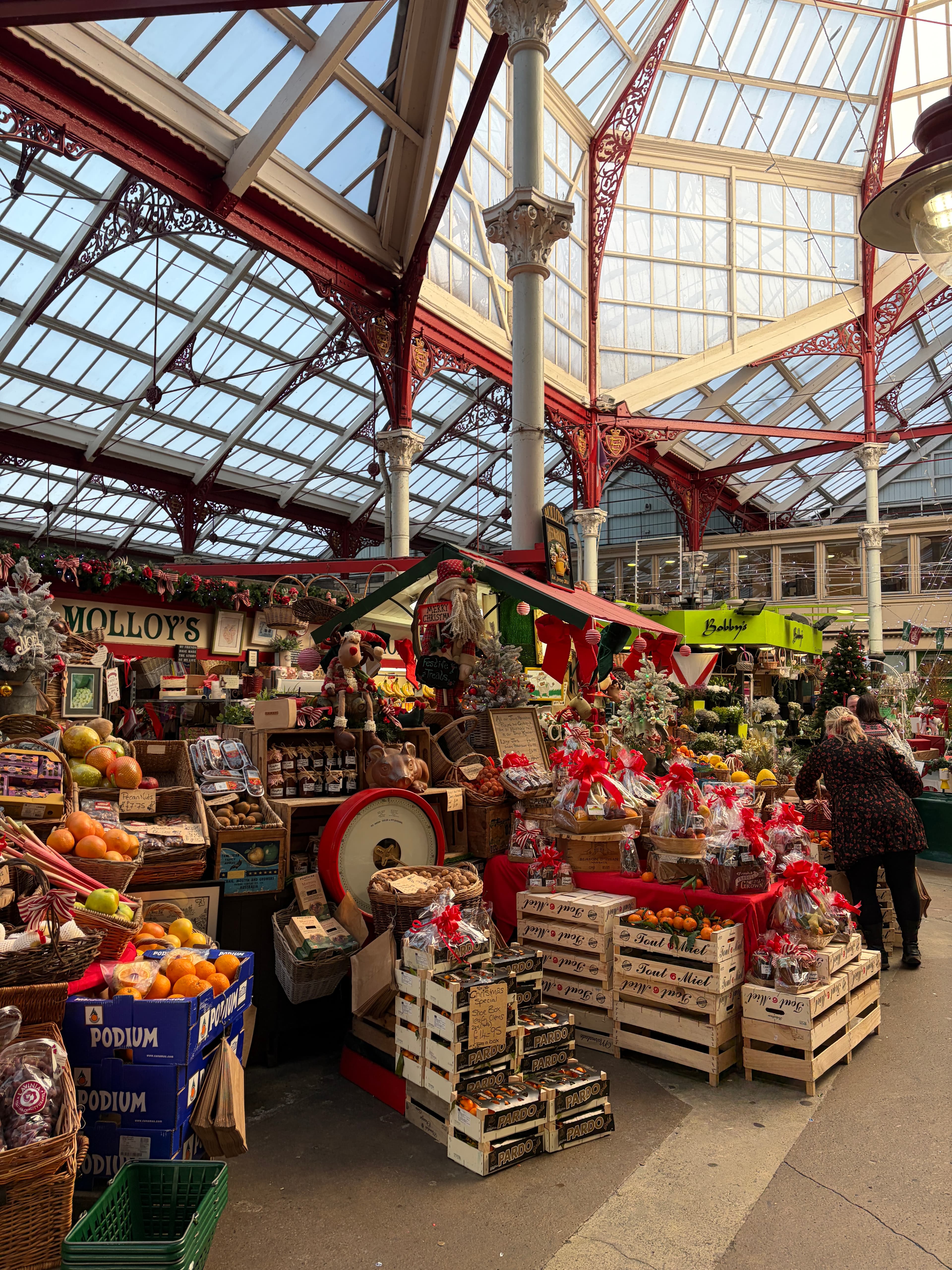 Messy archive photo 8